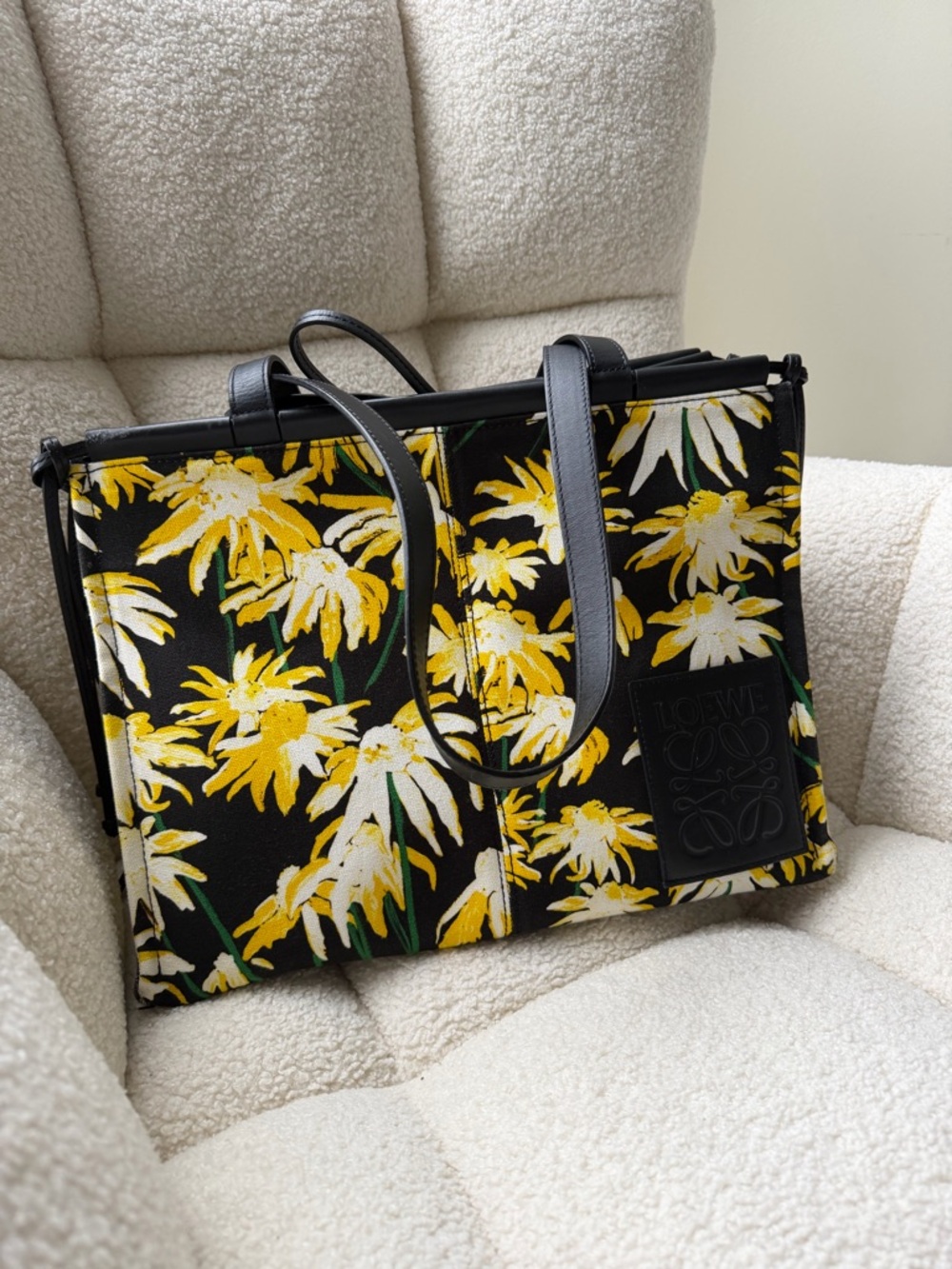 Loewe Cushion Tote with Yellow and White Daisy Print
